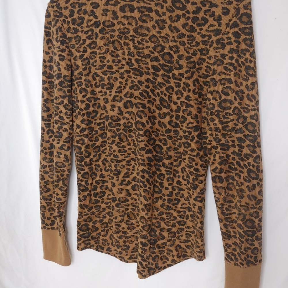 Time & Tru Women's Girls Leopard Animal print long Sleeve Top Small Waffle Knit‎ - Picture 4 of 8
